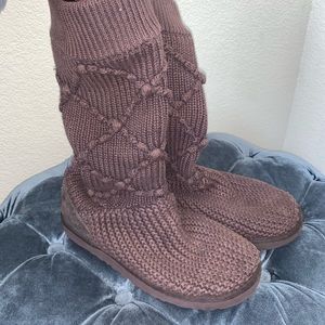 Chocolate Brown Knit UGGS